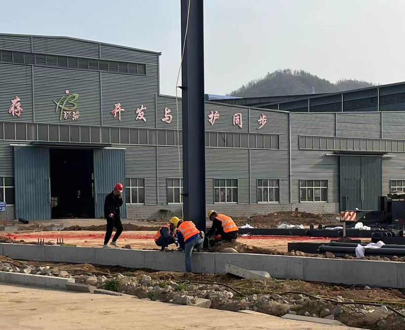河南9U平台-9U（中国）一站式服务平台
高端智能装备制造项目标准化厂房钢立柱完成吊装